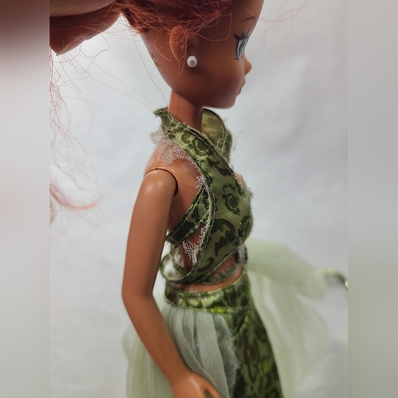 MGA The Little Mermaid Story Time Collection Princess Doll Ariel Red Hair- Read - Picture 8 of 10
